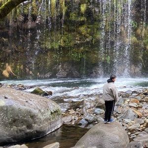 Meet your Posher, Philip